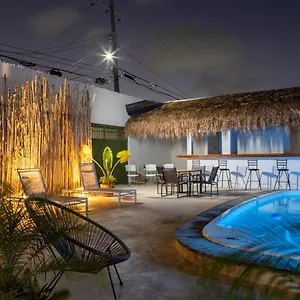 Hotel Soy Local