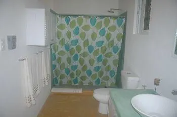 Pura Vida Cancun Guesthouse. 3*,